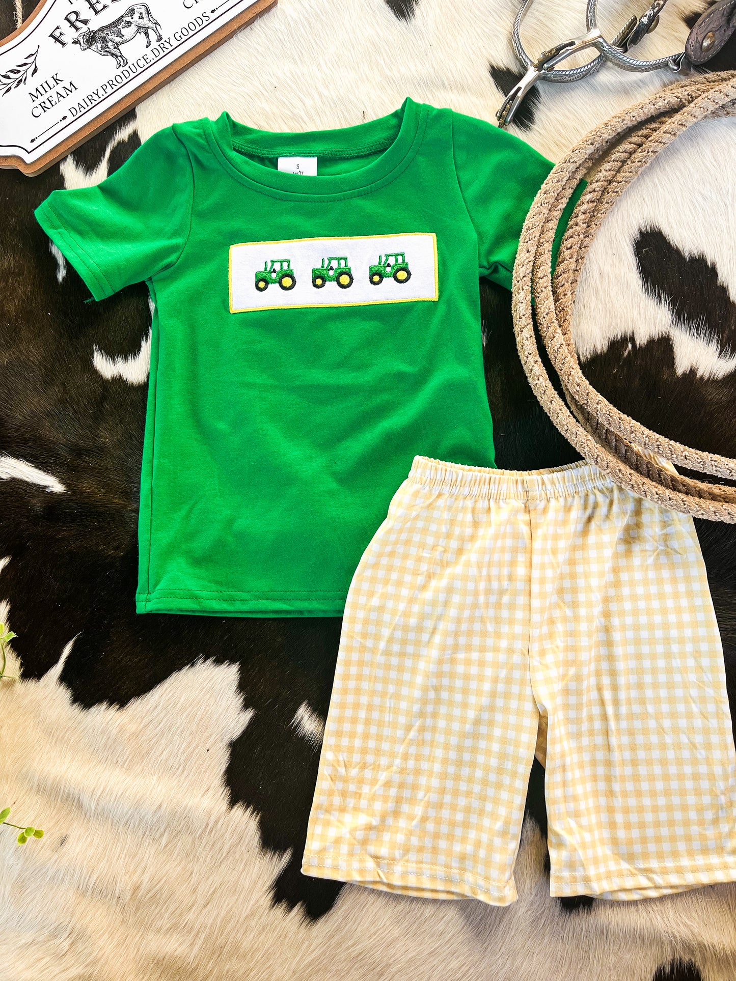 Tractor Appliqué Short Set